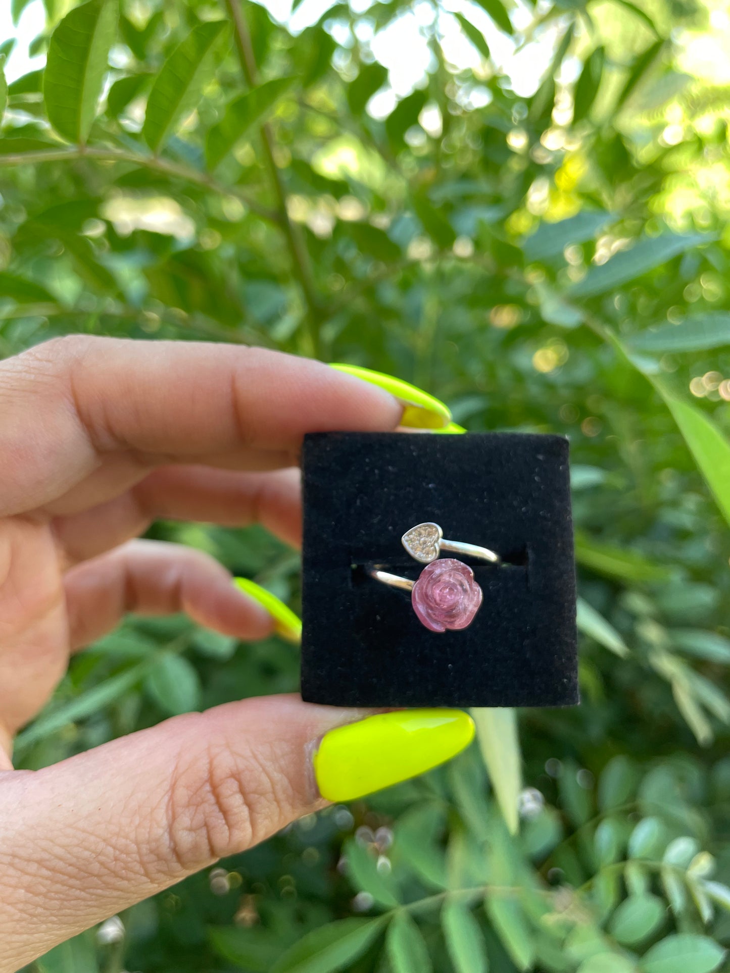 Strawberry Quartz Flower with Heart Adjustable Silver Plated Ring