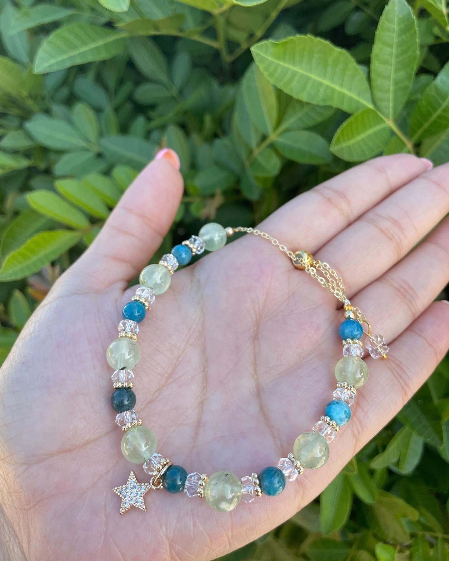 Prehnite with Apatite and Star Pendant Bracelet
